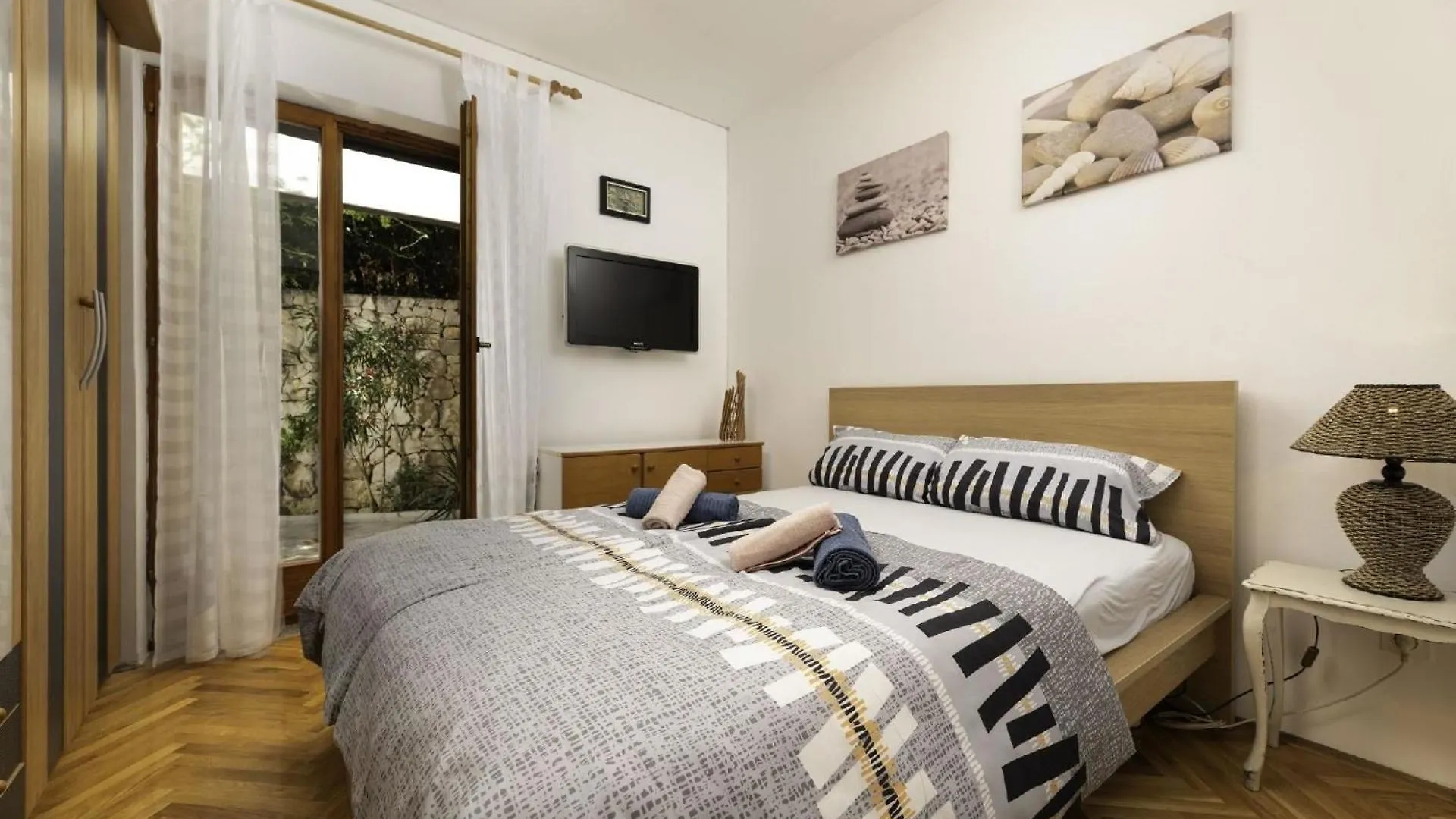 Ferienwohnung Fuer 5 Personen Ca 55 Qm In Bogovici, Kvarner Bucht Krk Malinska Apartment